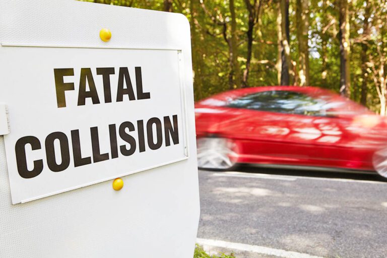 Distraction, speeding, alcohol drive up 2021 traffic deaths
