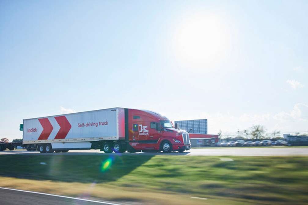 Loadsmith plans to launch world's 1st autonomous trucking company using