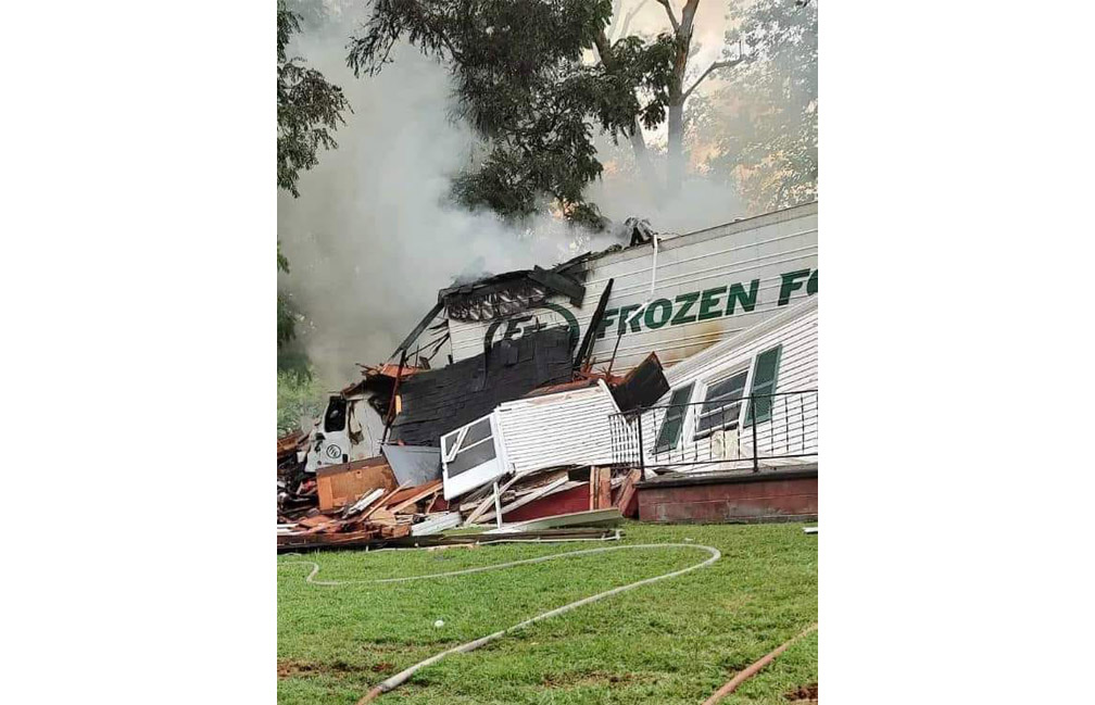 Truck driver faces homicide charges after plowing rig through Erwin, Tennessee, home, killing 1