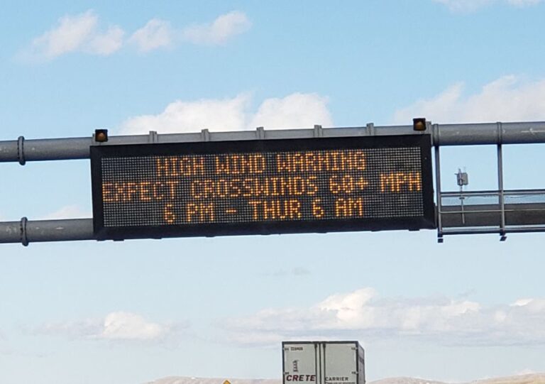 WYDOT updates blow over messaging to include specific weights