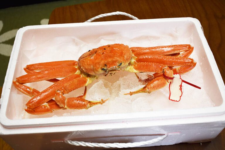 Crab Caper: Trucker sleeps through theft of high-dollar seafood in Philadelphia