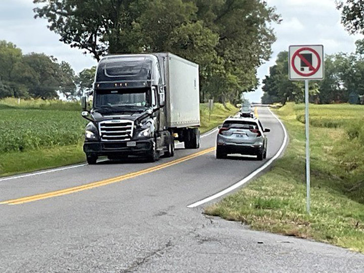 Kentucky aims to steer long-haul big rigs away from rural roads