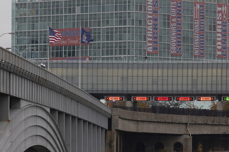 NY governor says no sign of terrorism in car crash, explosion at Rainbow Bridge border crossing