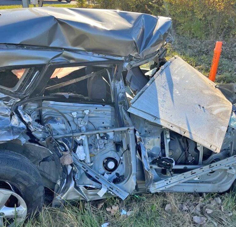 Indiana State Police investigating crash involving semi, passenger cars