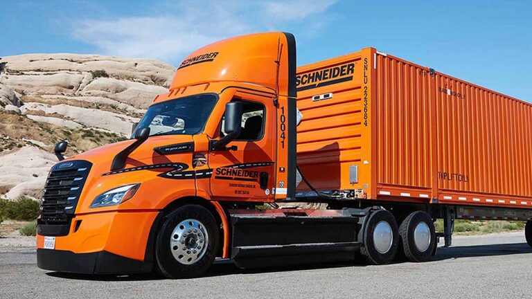 Schneider National hits 1 million miles with its electric fleet
