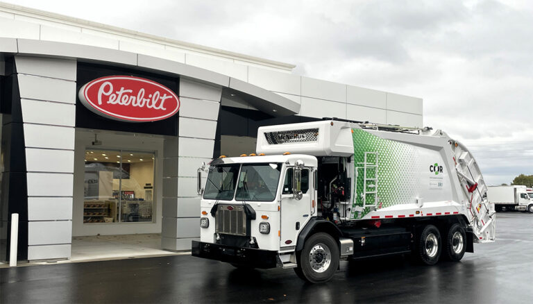 Peterbilt delivers electric truck to City of Roses Disposal and Recycling