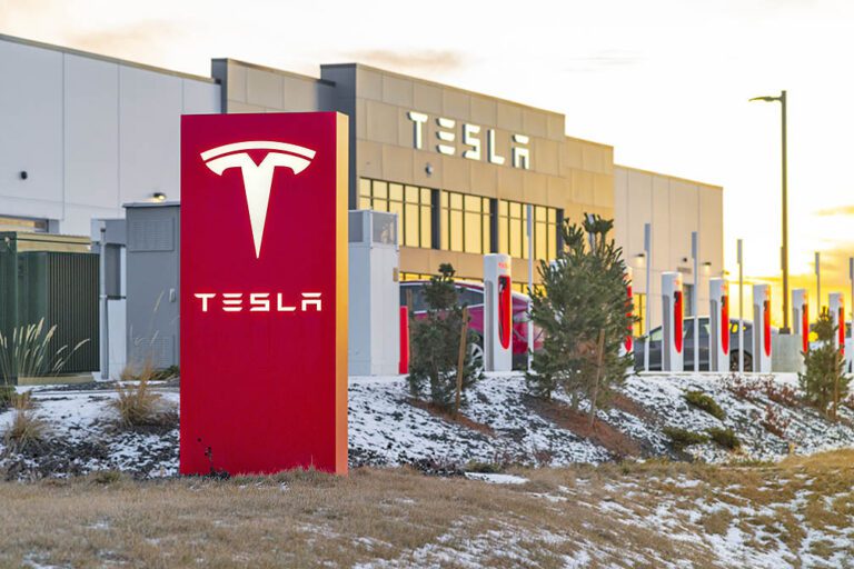 Tesla’s Semis aren’t part of massive recall