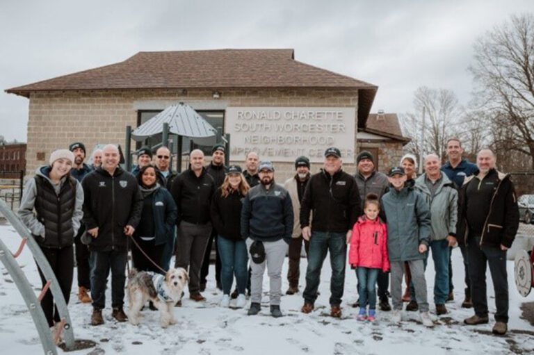 Stories of kindness, generosity fill trucking world in 2023