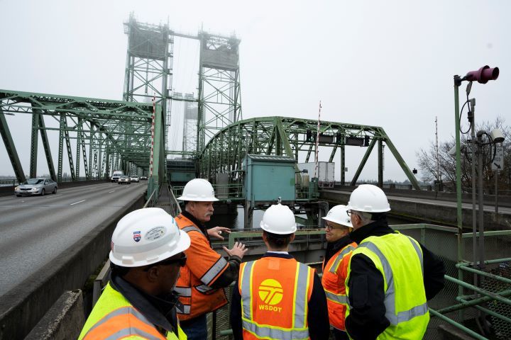 Buttigieg visits interstate highway bridge in Pacific Northwest slated for seismic replacement
