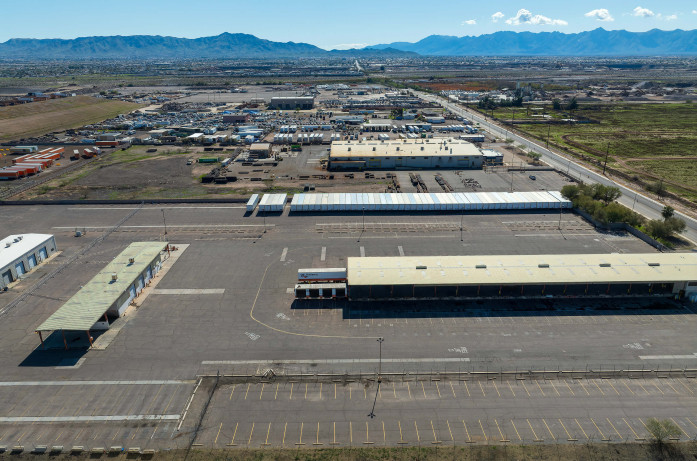 Semi-Stow opens former Yellow terminal for parking