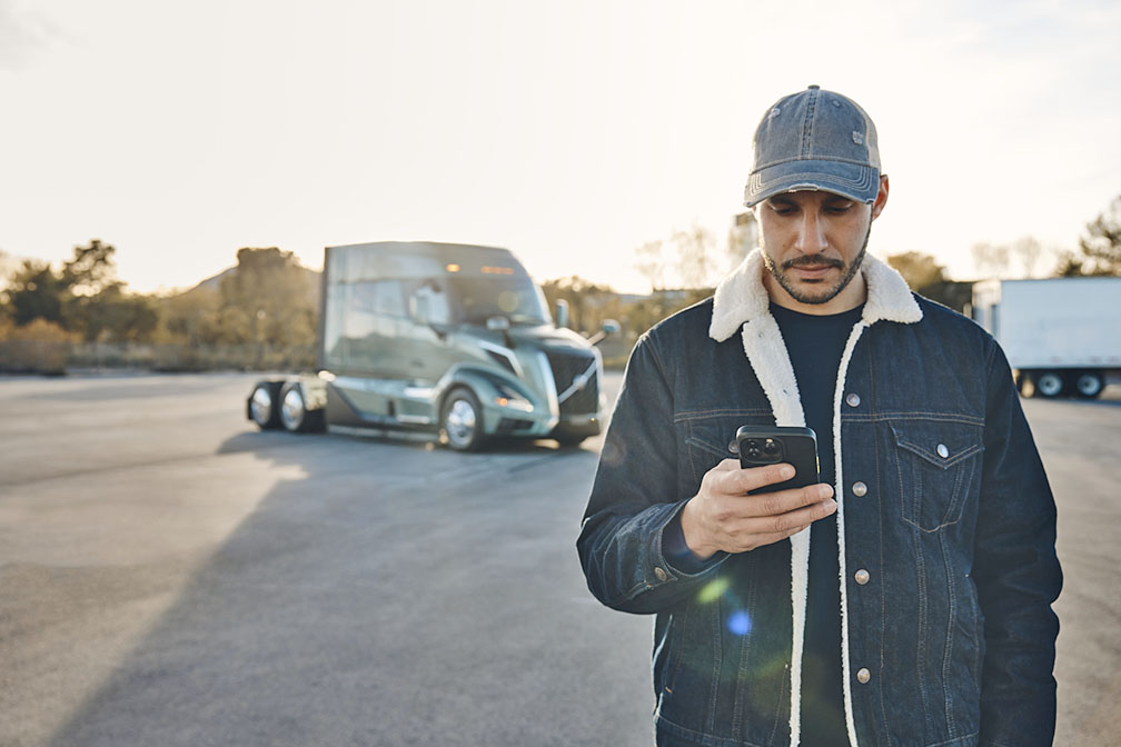 Connectivity innovations highlight improvements in all-new Volvo VNL