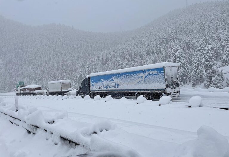 Major storm dumps feet of snow in parts of Colorado, parts of I-70 shut down