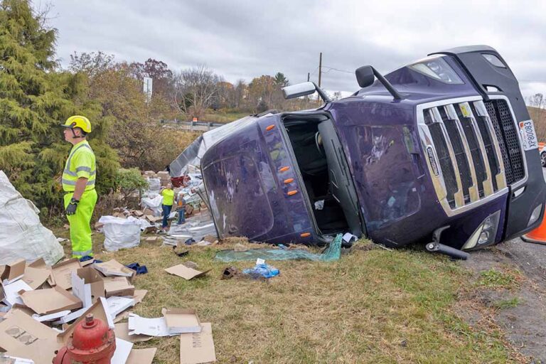 Lawsuits against insurers after truck crashes limited by Georgia legislature