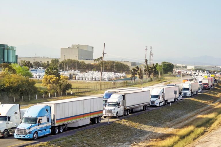 Trucking industry reacts swiftly to new EPA emission standards for big rigs