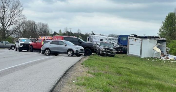 Kentucky ambulance driver, patient killed in collision with big rig