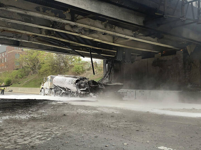 All lanes of I-95 in Connecticut shut down following fiery crash involving gas tanker