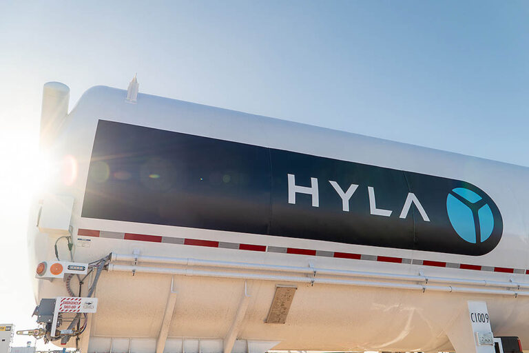 Truck maker Nikola expands hydrogen network in California