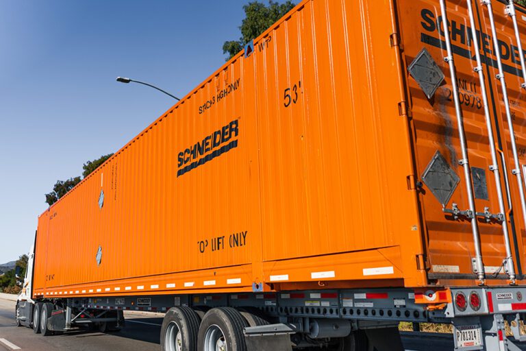 Ongoing freight recession pressures Schneider’s Q1 earnings 