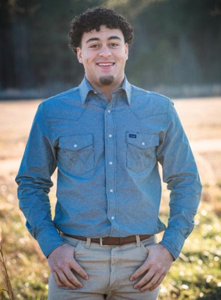 Monticello senior receives technician scholarship from Arkansas Trucking Association