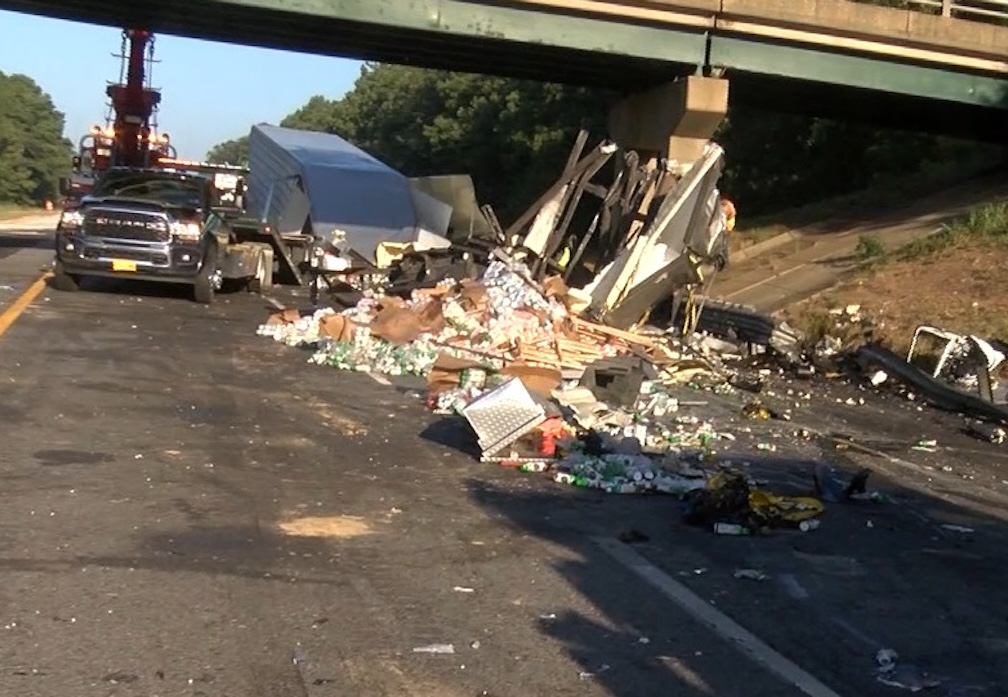 Arkansas police release more information on fatal crashes on I-30