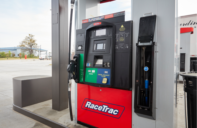 RaceTrac partners with Relay Payments