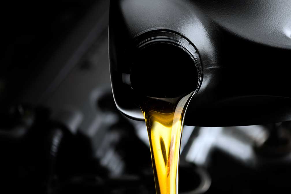 Motor Oil iStock 1080519222 web