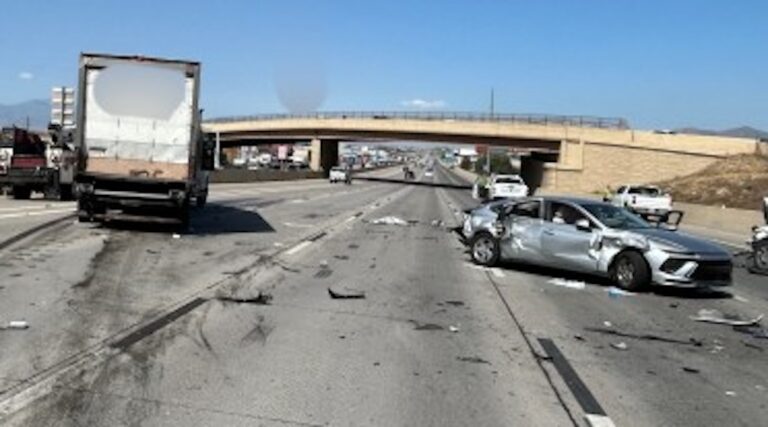 Utah police find 2 young girls in refrigerated trailer