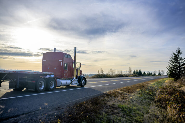 FTR: US trailer orders fall in August