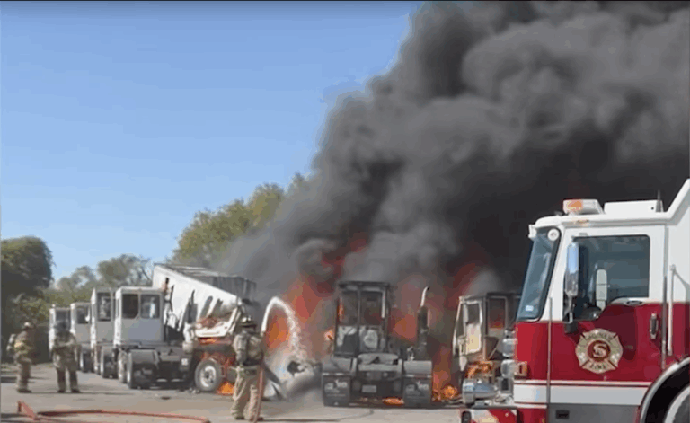 2 dead after plane crashes into semi-trailers in Texas