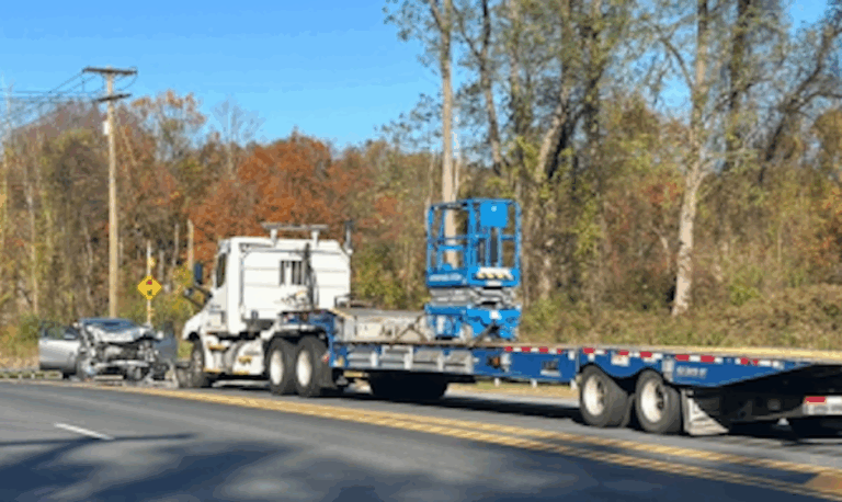Woman dead in New York crash with semi truck