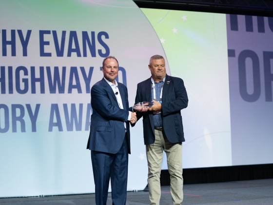 A celebration of excellence: Jim Utley receives the Cathy Evans Highway to Victory Award