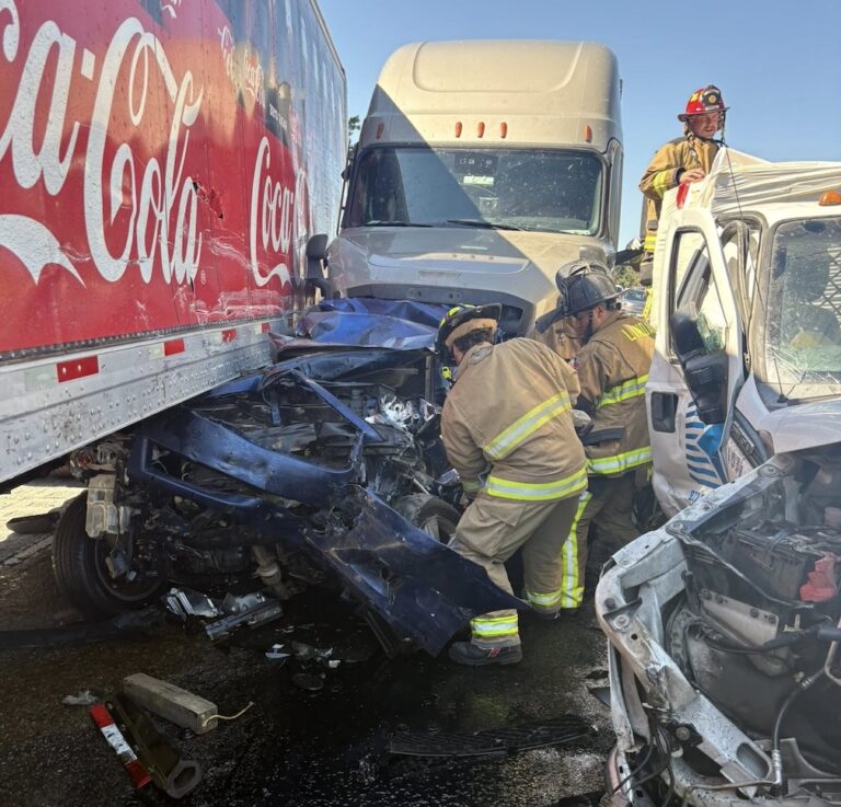 First responders rescue driver in 5-vehicle crash on I-20 involving 3 big rigs