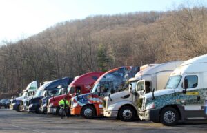 TrucksLinedUpDriver web