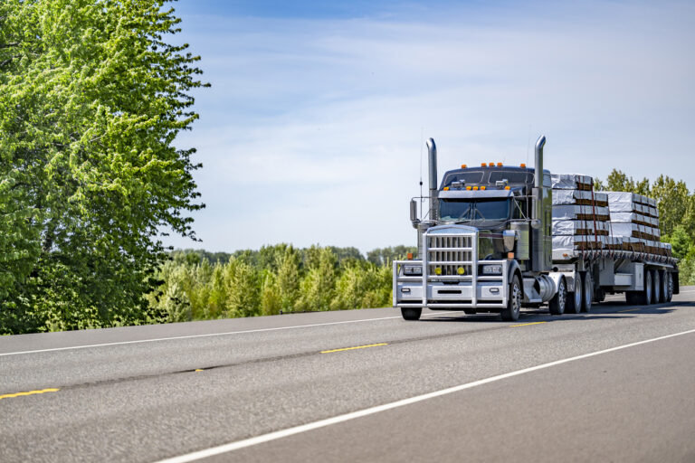 DAT: Spot rates rise despite softer September volumes