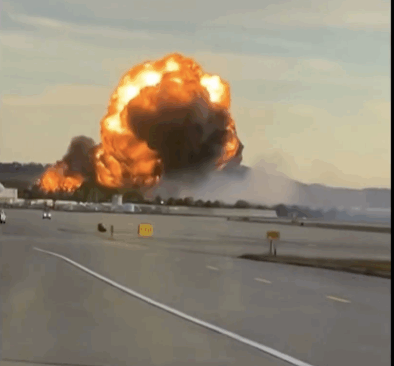 UPS cargo plane explodes in Kentucky