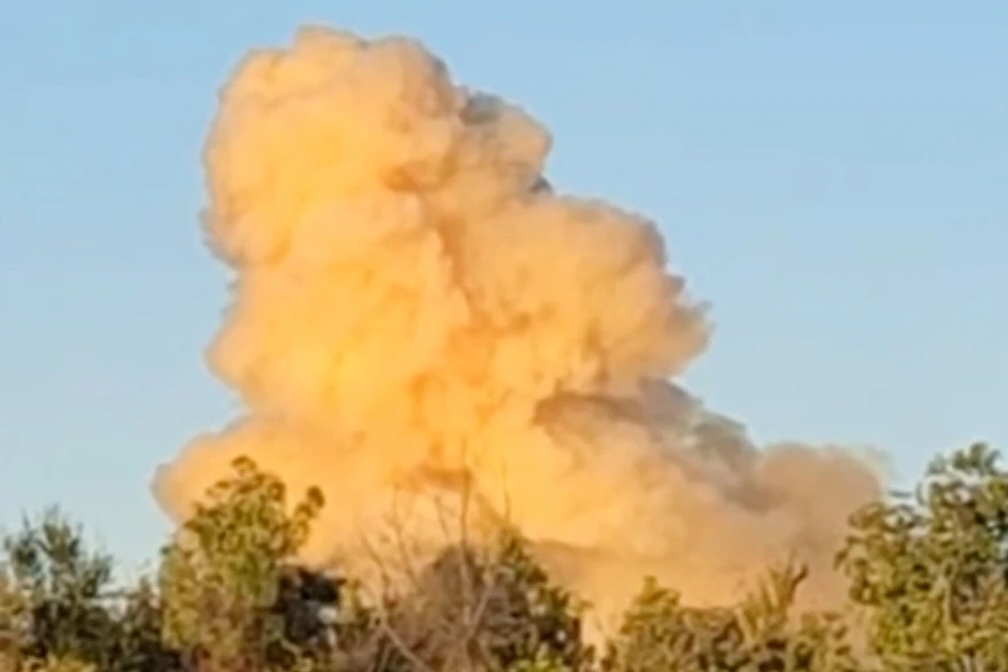 Explosion at Mississippi chemical plant causes ammonia leak