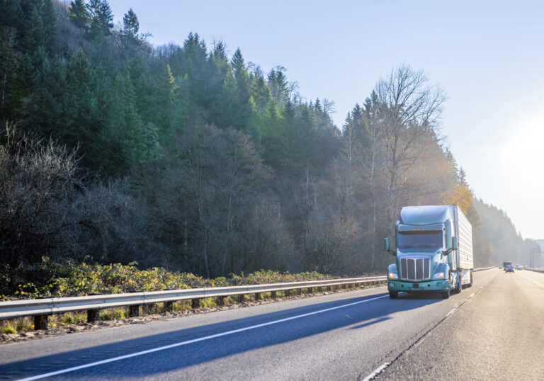 FTR, Truckstop: Spot rates decline for the first times in 4 weeks