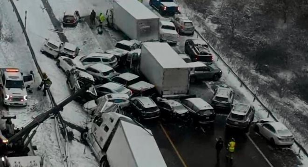 New York police update crash information involving 30 vehicles