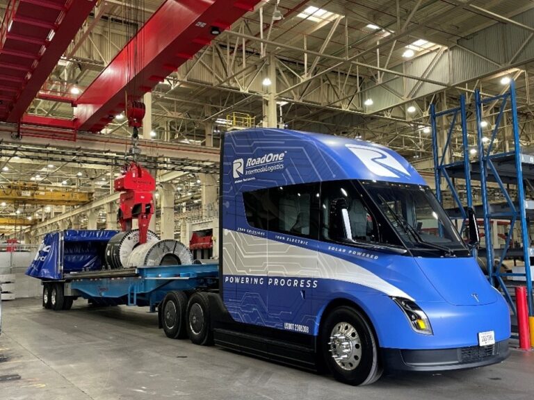 RoadOne expands Tesla partnership with first fully-electric semi-truck