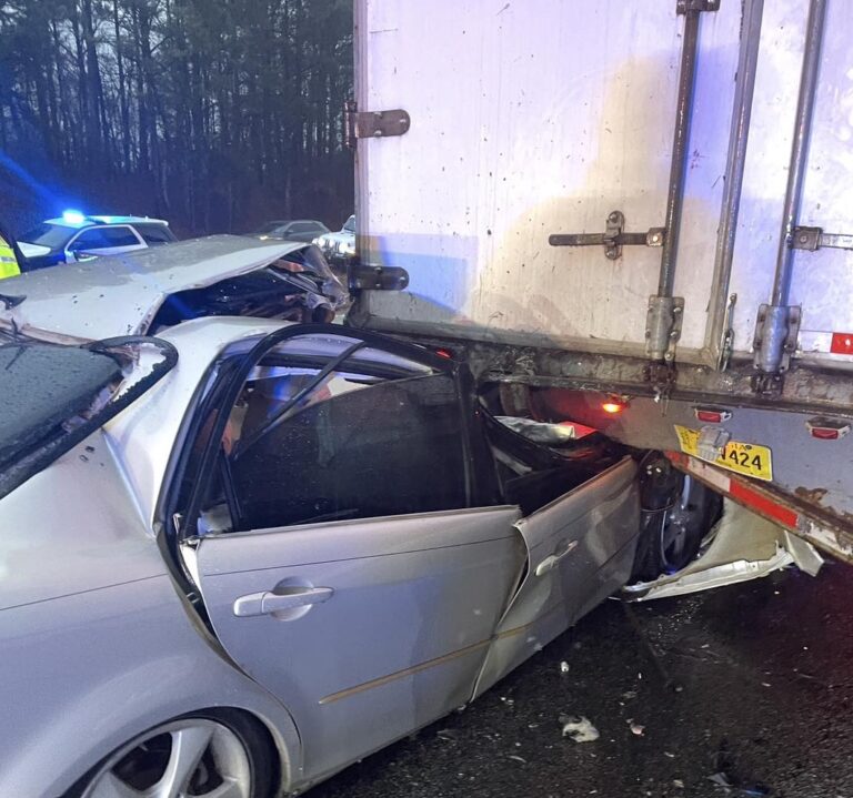 Driver admits being distracted in Georgia crash involving big rig