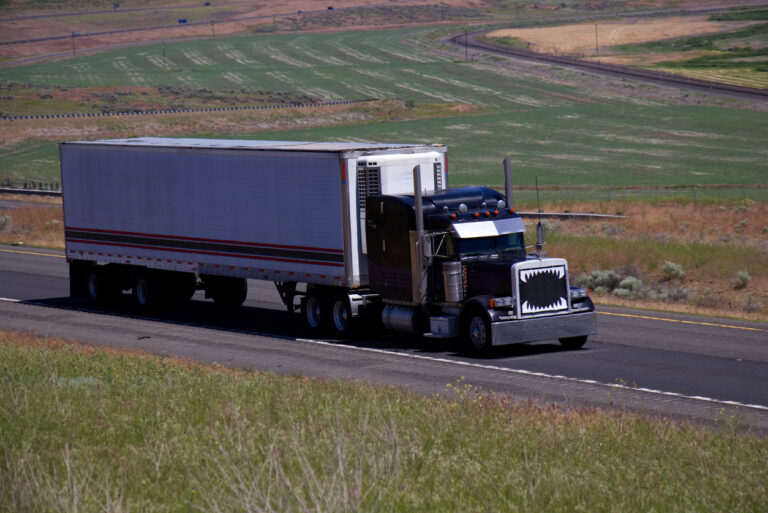 ACT: January preliminary Class 8 orders up 20% y/y