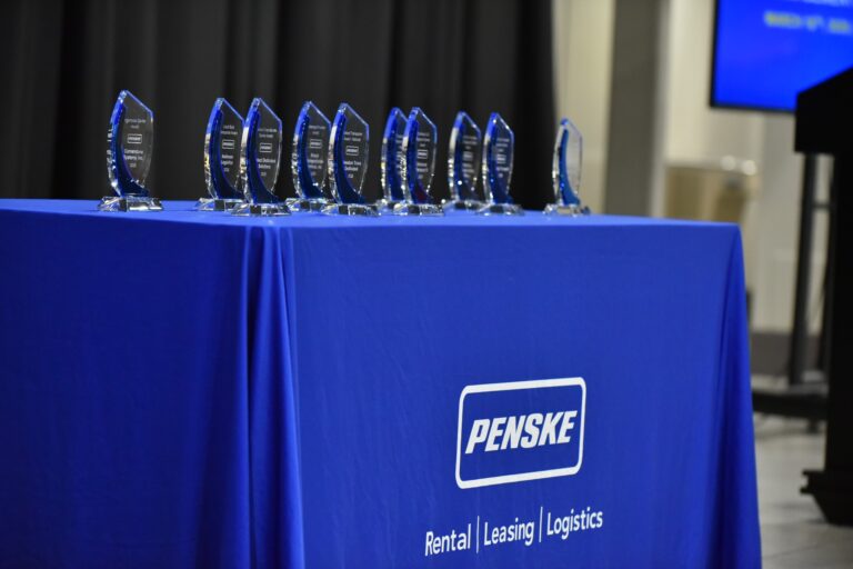 Penske Logistics honors top carriers for 2025