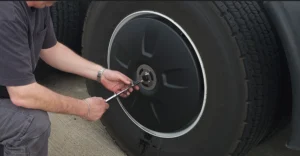 Zoom+of+Air+Pressure+Check