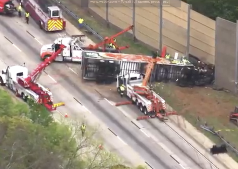 Two killed in semi crash on I-75 in Georgia
