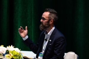 d1d468f2 8f9c 4cc9 94fd 175105471e06