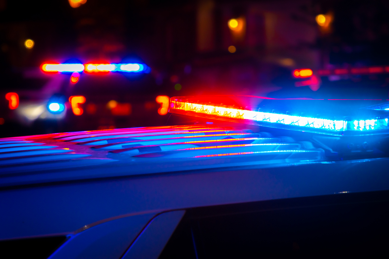 One dead after head-on crash with semi in Arkansas