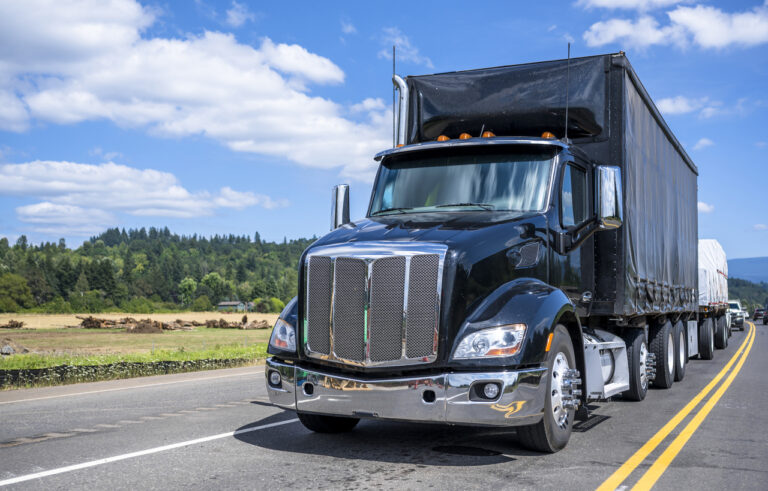 ACT: Improved spot and contract rates drive Class 8 orders