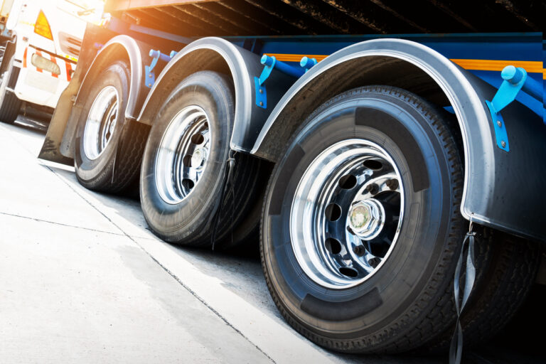 FTR: Trailer net orders edge higher in May