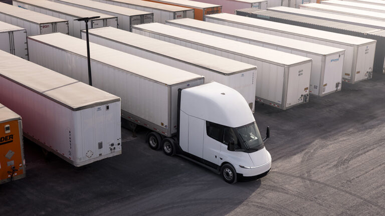 Einride to deploy 500 Tesla Semis across North America