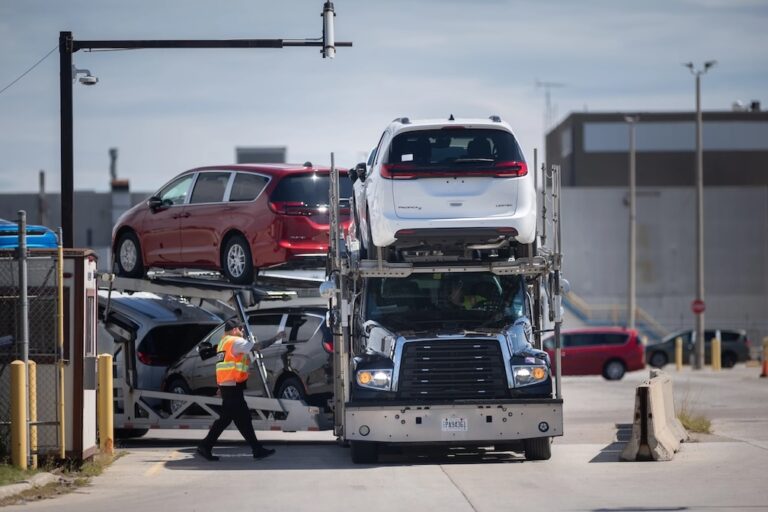 The US and Canada could pull back from an all-out trade war. It’s not clear that they will